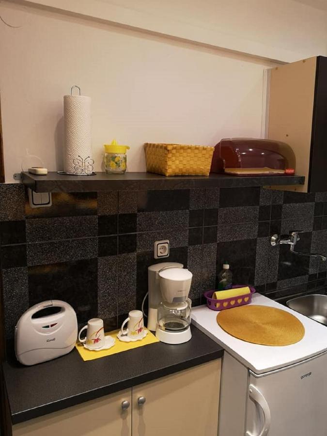 Apartment Decumana Кърк Екстериор снимка