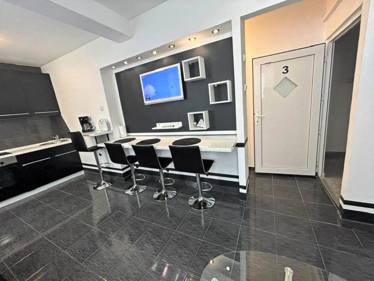 Apartment Decumana Кърк Екстериор снимка